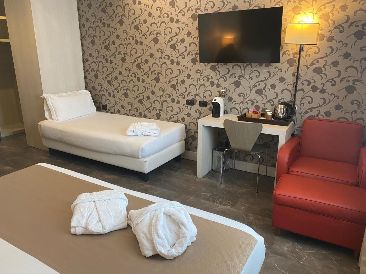 Superior Triple Room,1555298578:JPEG
